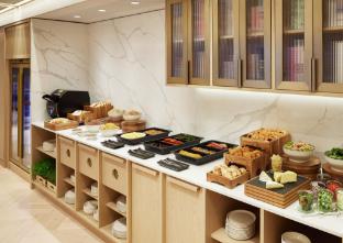 lanson place parliament gardens