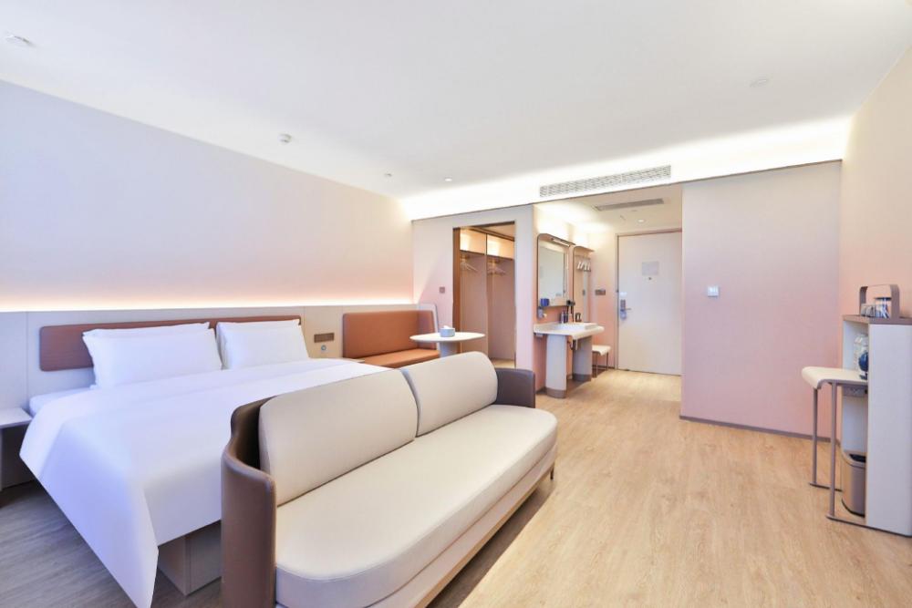 hanting hotel shulan railway station