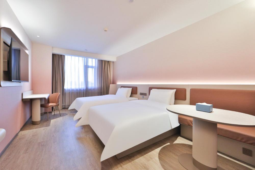 hanting hotel shulan railway station
