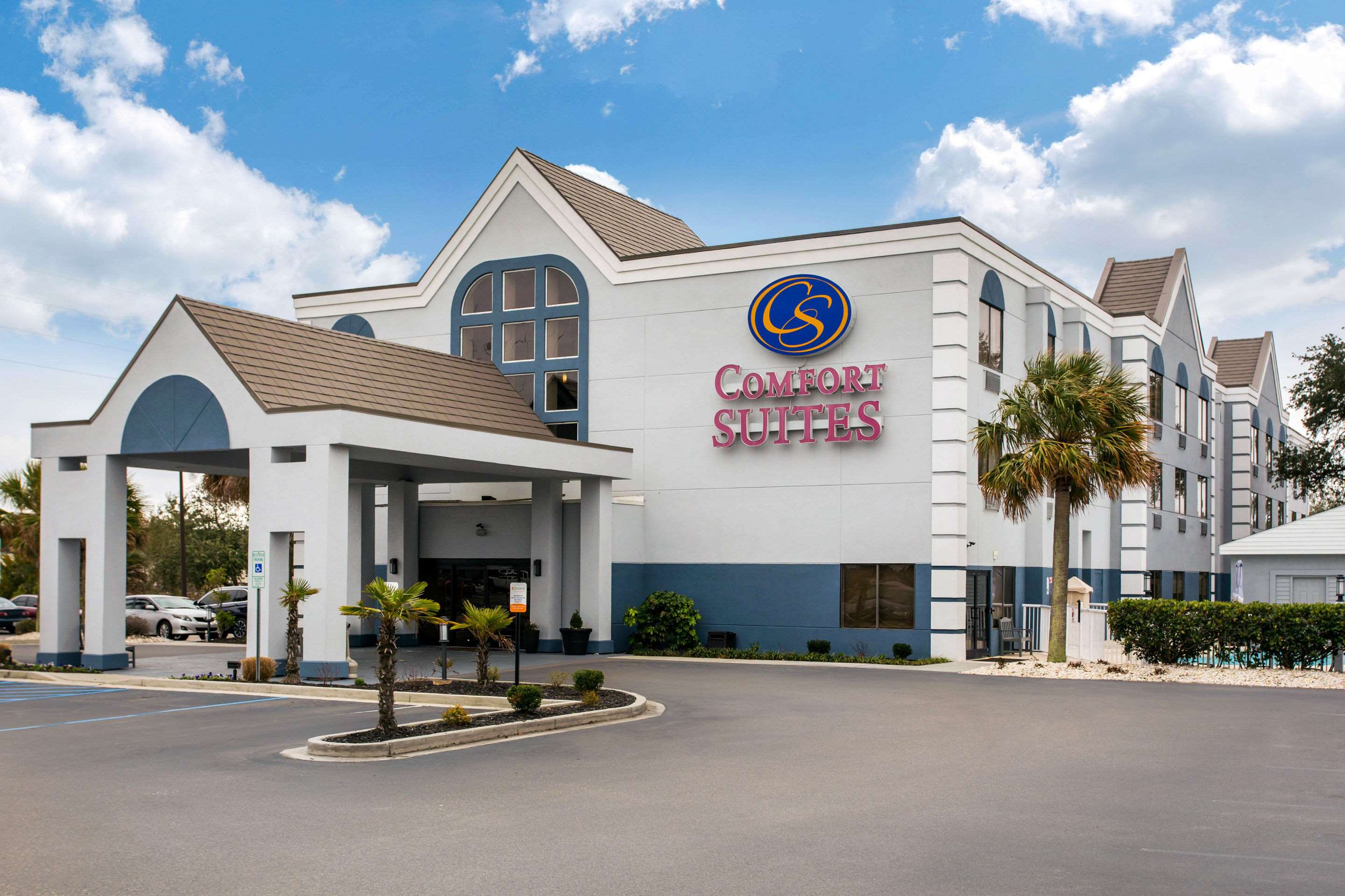 comfort suites southport oak island
