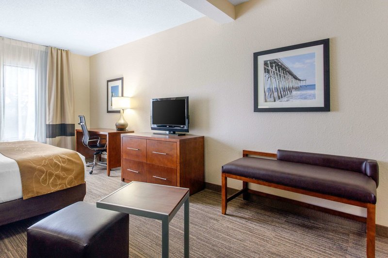 comfort suites southport oak island