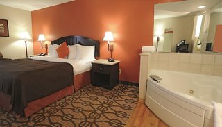 La Quinta Inn & Suites By Wyndham Springfield South,Springfield>>Missouri,3 star