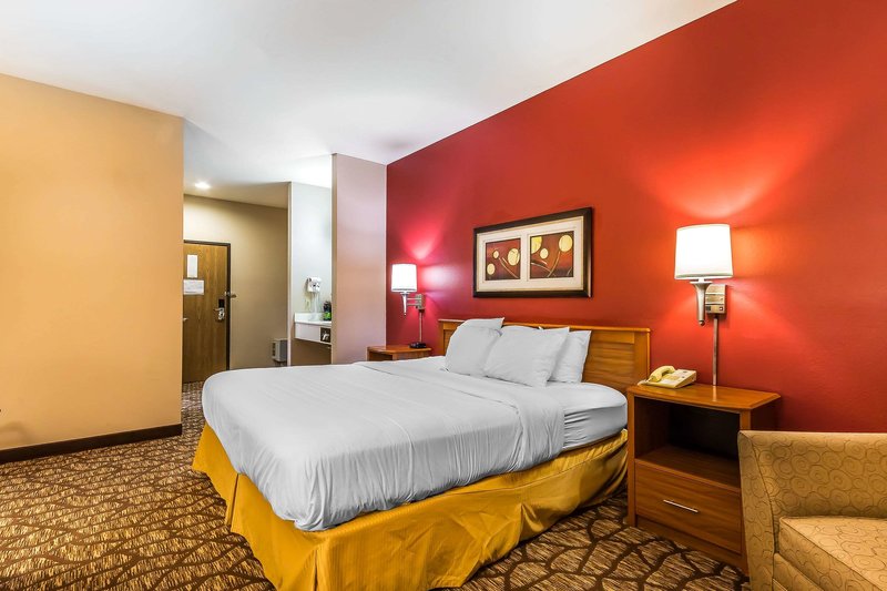 quality inn and suites