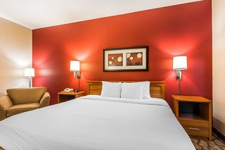 Quality Inn & Suites,Springfield>>Missouri,3 star