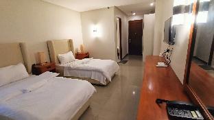 grand emilia hotel