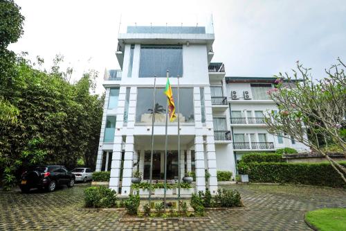hotel ganthera kandy