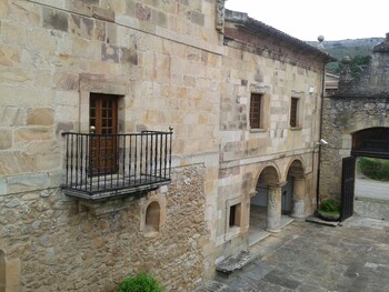 hotel casona el arral