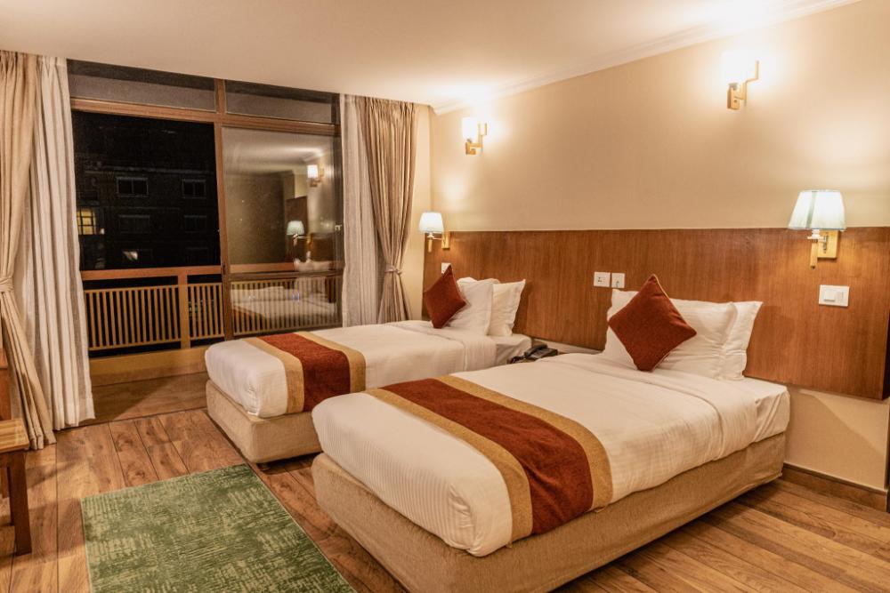 hotel fewa camp