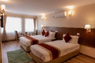 hotel fewa camp