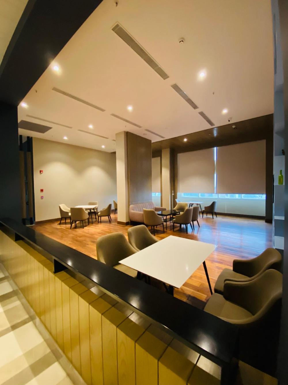 cosmopolitan by migrolino