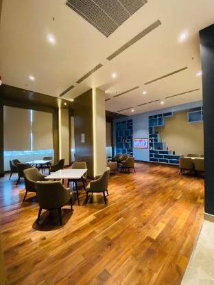 cosmopolitan by migrolino