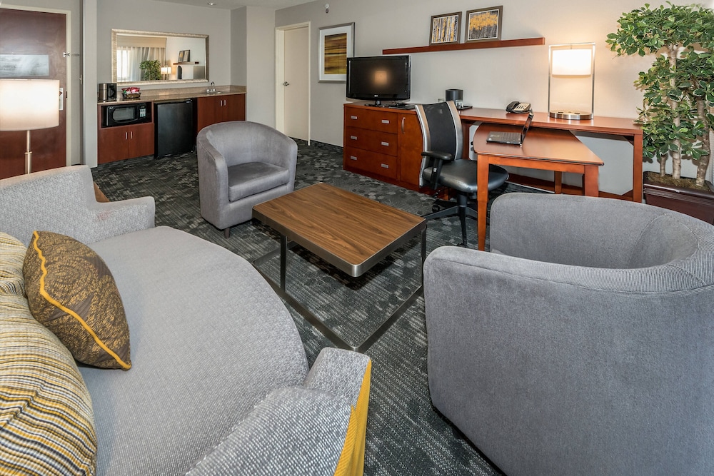 courtyard by marriott panama city