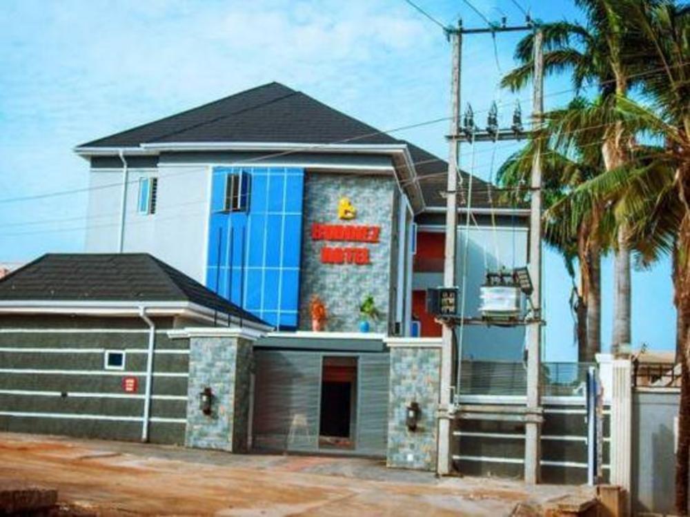 buddiez hotel and resort