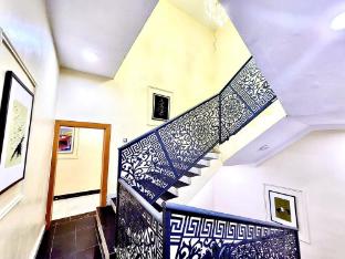 buddiez hotel and resort