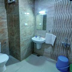 hotel mayura international