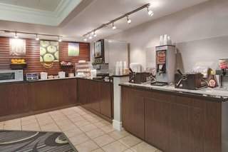 days inn by wyndham gainesville university i 75