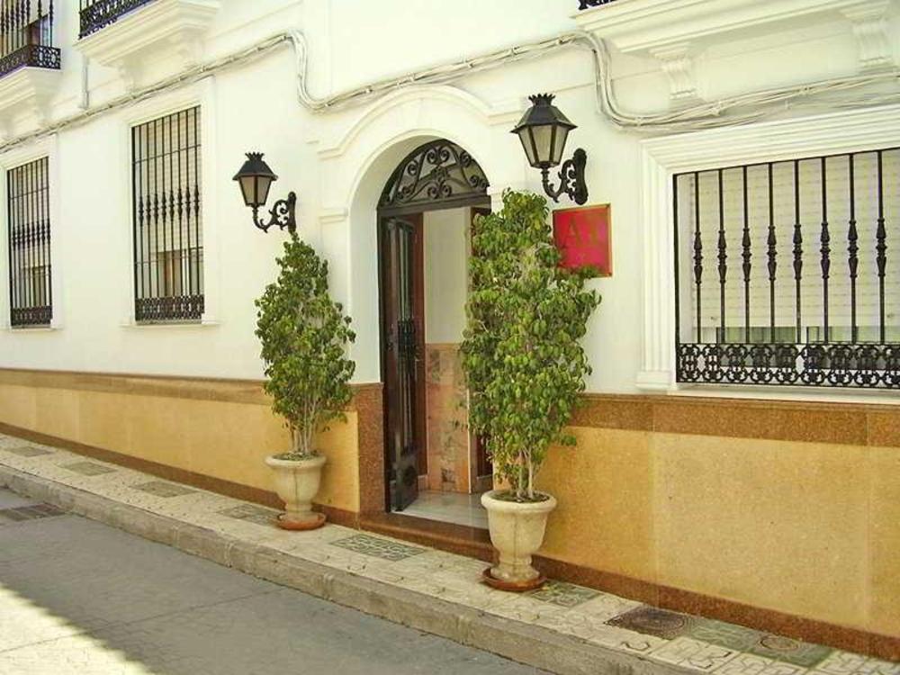 hostal abril