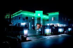 mt deluxe hotel asaba