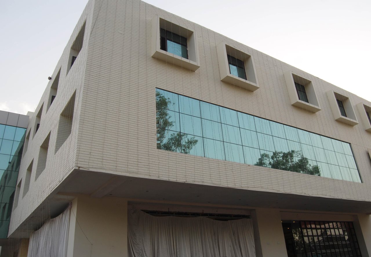 Hotel Golden Orchid,India>>Lucknow,3 star