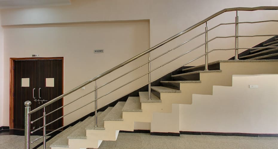 Geetanjali Hotel & Motel,Bharatpur>>Agra,3 star