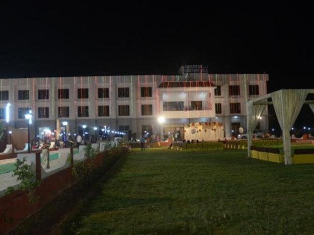 geetanjali hotel and motel