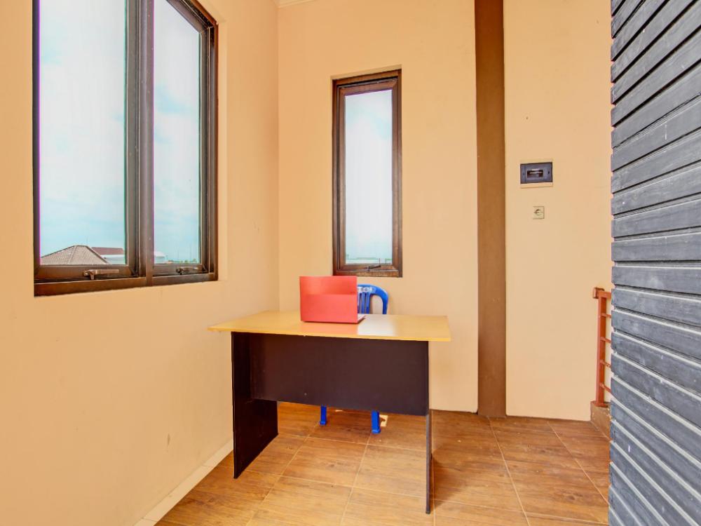 spot on 92181 kristin homestay