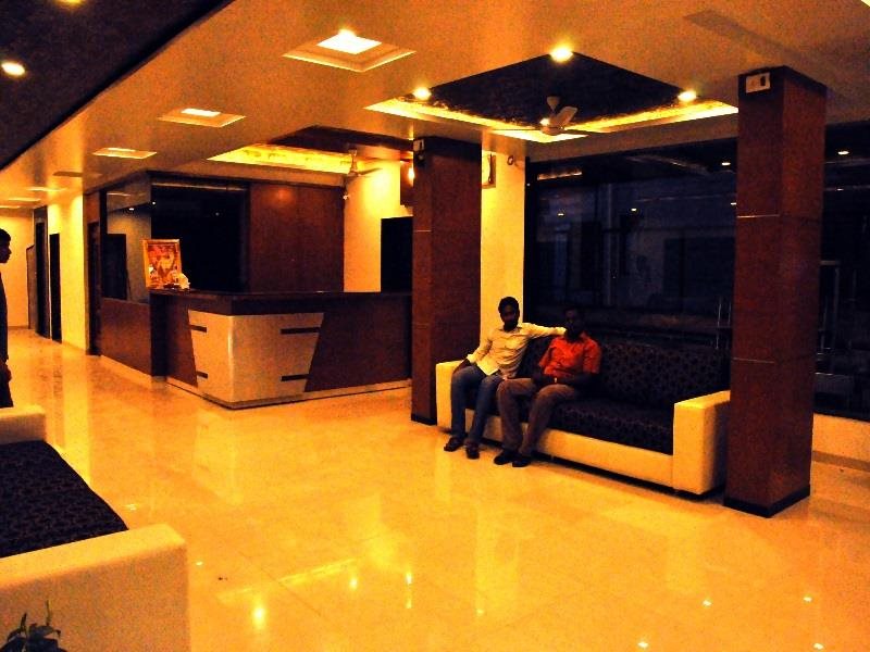 hotel govind park
