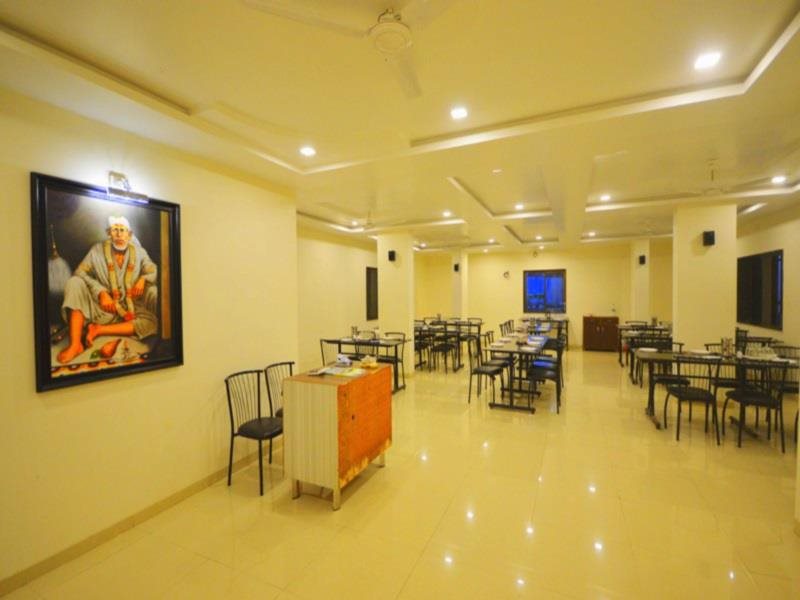 hotel govind park