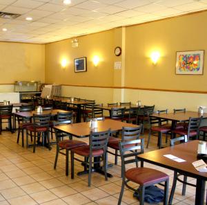 Hotel Govind Park,Akola>>Ahmednagar,3 star