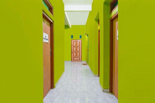 spot on 92786 homestay barokah