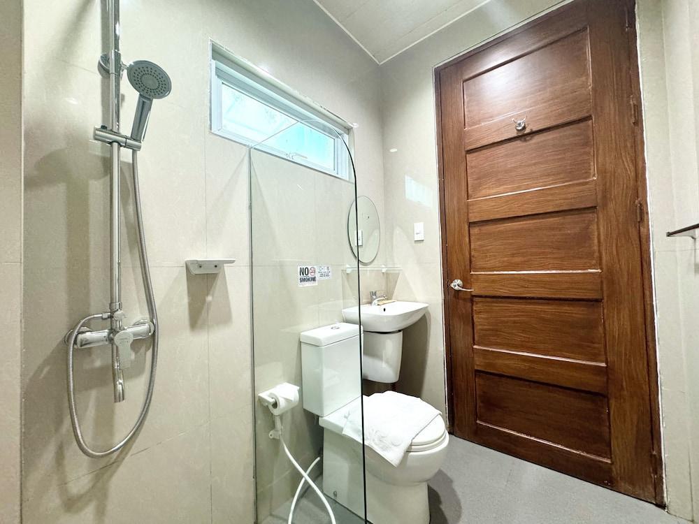 sunburn suites coron