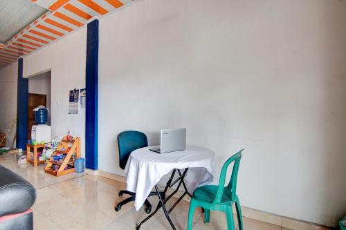 spot on 92797 awi stay syariah