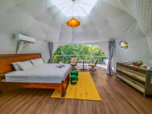 palo alto glamping hotel