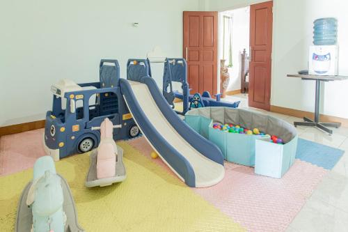 spot on 93430 delta bnb residence syariah