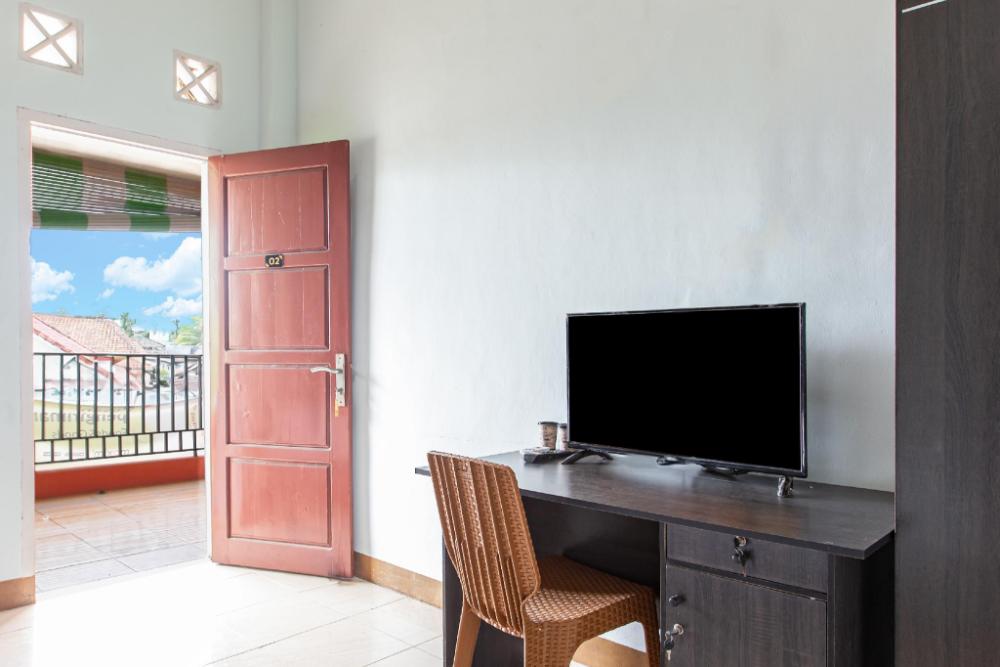 spot on 93430 delta bnb residence syariah