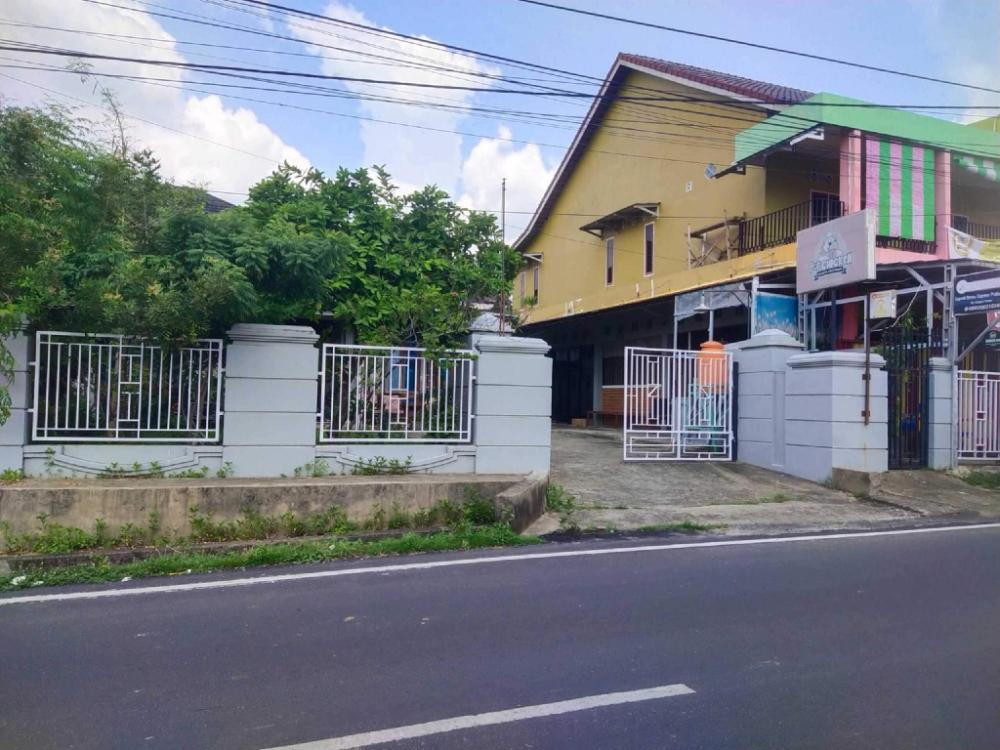 spot on 93430 delta bnb residence syariah