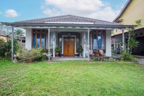 spot on 93430 delta bnb residence syariah