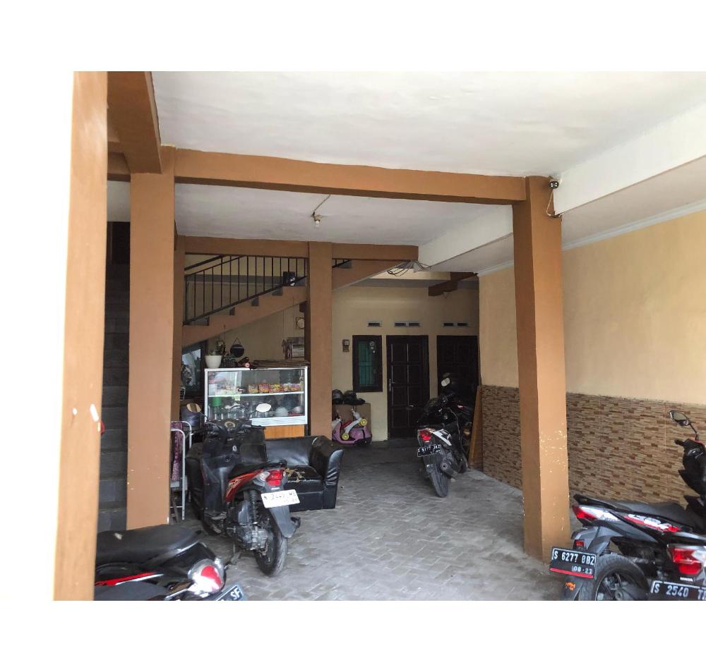 spot on 93531 homestay puri indah syariahnearbandara internasional juanda