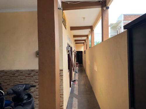 spot on 93531 homestay puri indah syariahnearbandara internasional juanda