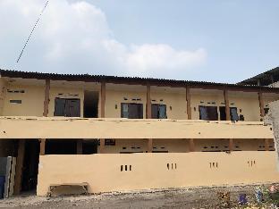 spot on 93531 homestay puri indah syariahnearbandara internasional juanda