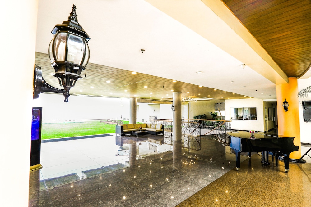 the lake hotel tagaytay