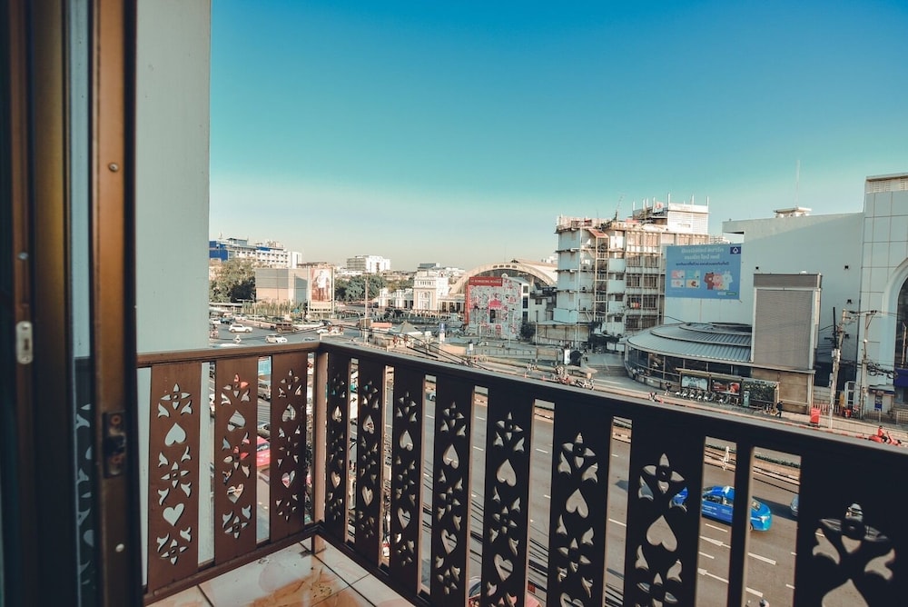 sk boutique maha nakhon