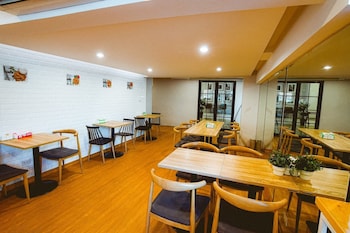 sk boutique maha nakhon