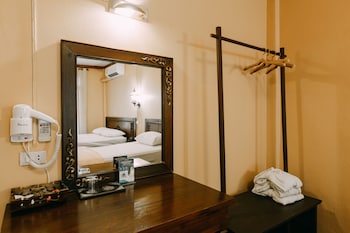 sk boutique maha nakhon