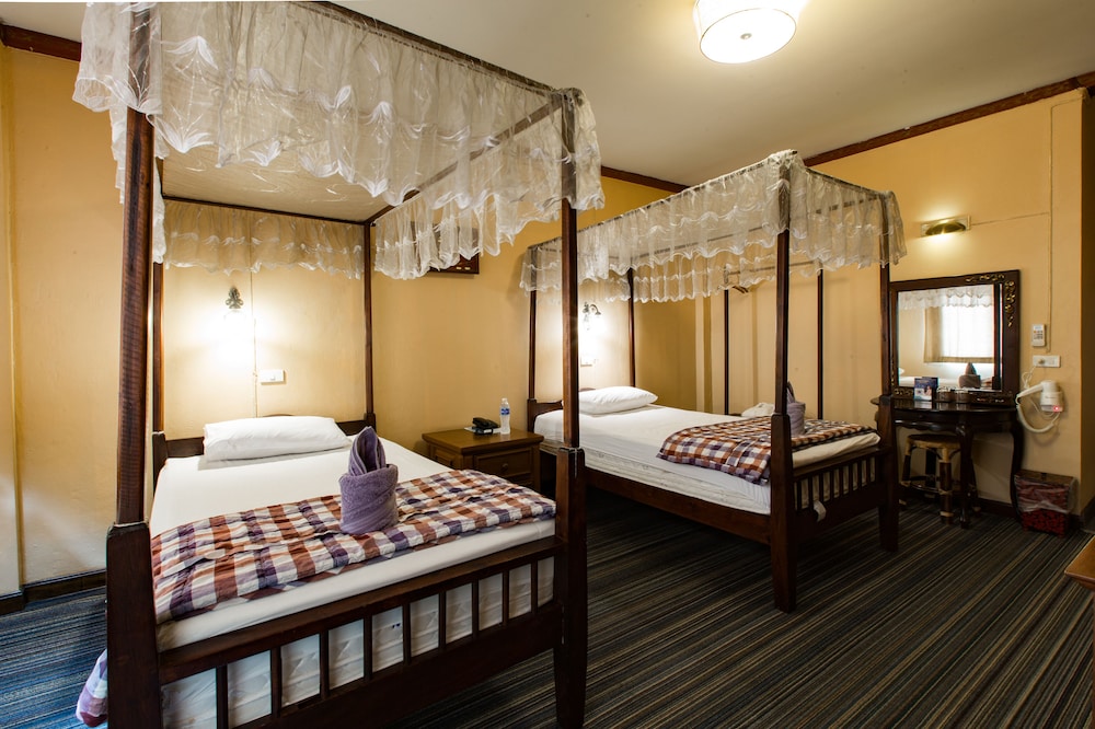 sk boutique maha nakhon