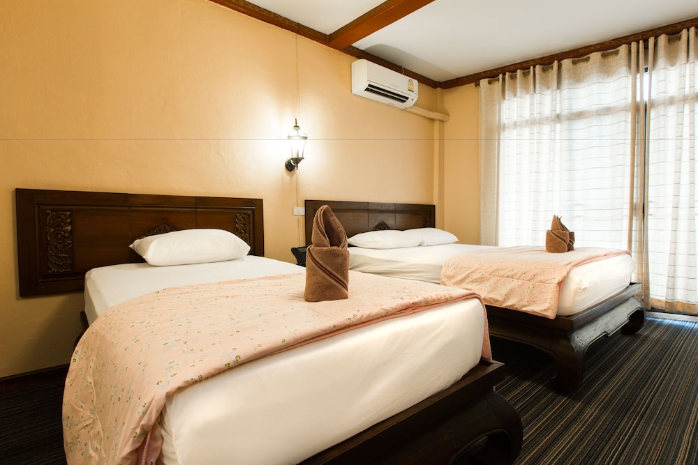 sk boutique maha nakhon