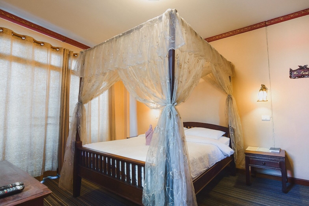 sk boutique maha nakhon