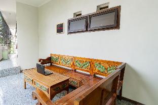 spot on 93555 triple n homestay