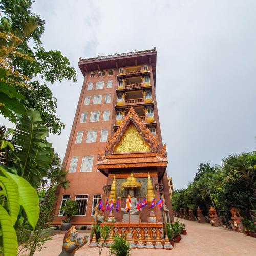 puok hotel and resort