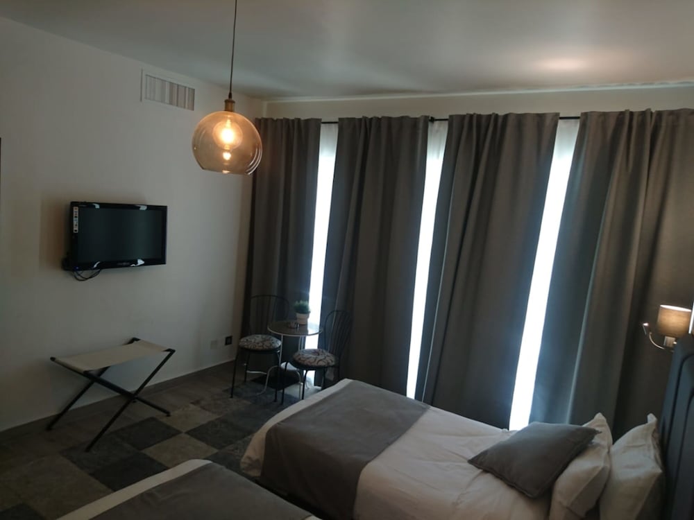 the conroy boutique hotel